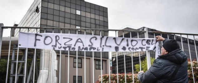 Berlusconi prebačen sa intenzivne njege nakon liječenja plućne infekcije