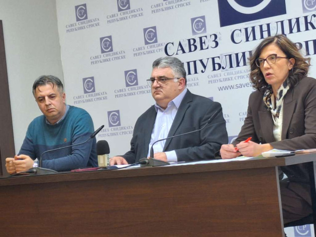 Sindikat obrazovanja RS traži povećanje plata od 10 do 12 odsto