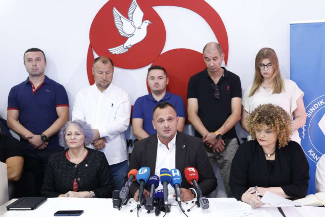 Sindikati iz zdravstva u KS upozorili na probleme: Traže bolji socijalni dijalog i zaštitu prava zaposlenika