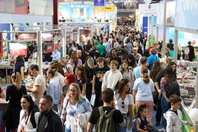 Beogradski sajam knjiga između  "privida normalnosti" i "predaje u borbi za kulturu"