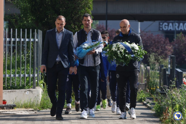 Učesnici memorijalnog turnira posjetili Škijin grob