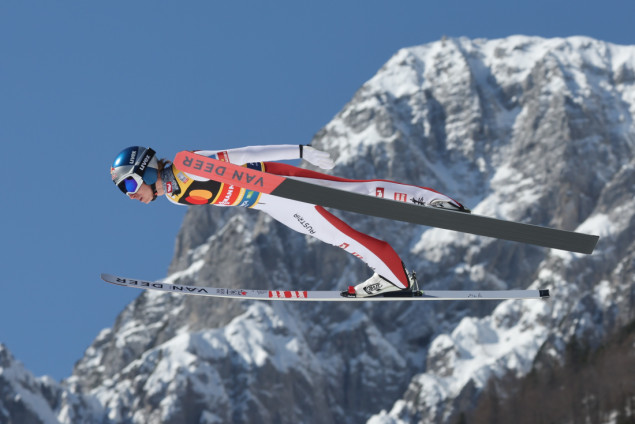 Reprezentacija Austrije pobjednik ekipnog takmičenja u ski letovima na Planici