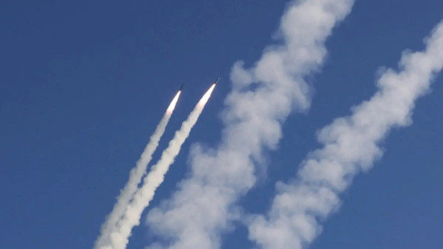 Sjeverna Koreja lansirala 10 raketa iz blizine Pjongjanga