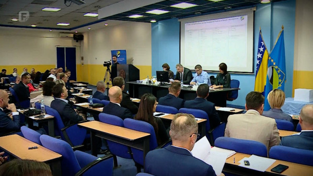 Žrijeb CIK-a: Šišić i Banović dobili mandate za Dom naroda