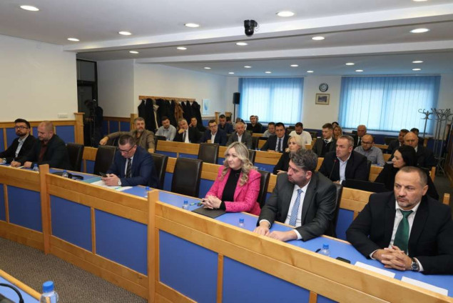 Vanredno zasjedanje Skupštine BPK s akcentom na ugrožavanje bezbjednosti poslanika Šalake