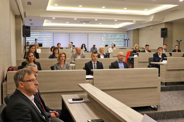 Skupština HNK: Usvojen zakon kojim će nezaposlene porodilje naknadu dobivati 12 mjeseci