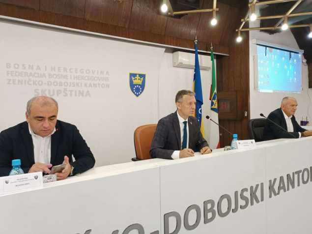 Skupština ZDK usvaja izmjene zakona potrebnih za isplatu porodiljnih naknada od 1.000 KM