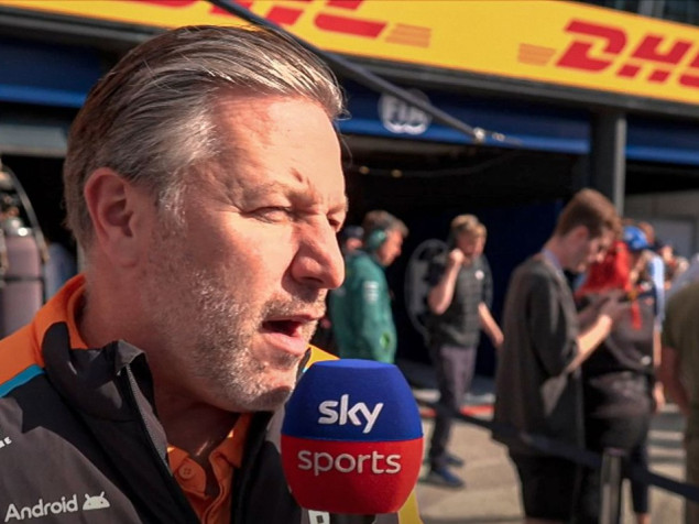 Brown najavljuje ludilo u borbi između timskih vozača