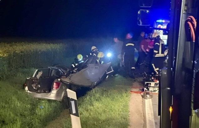 Dvoje djece među troje poginulih u saobraćajnoj nesreći u Slavoniji