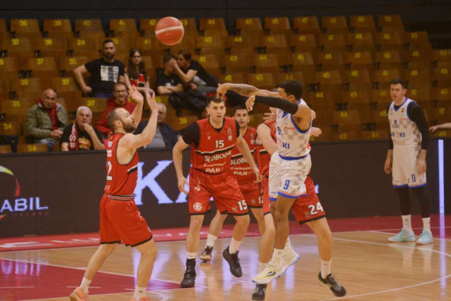 Košarkaši Slobode nakon produžetka pobijedili Široki