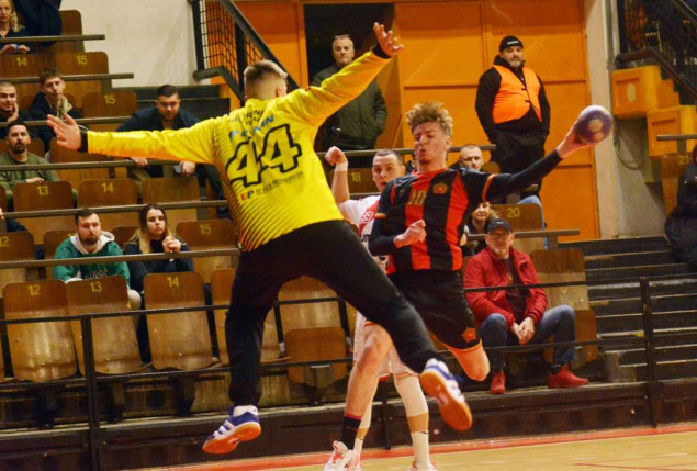 Rukometaši Slobode poraženi od mostarskog Zrinjskog