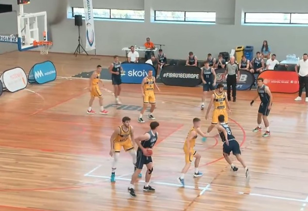 Juniori pobijedili Slovačku u prvom susretu Evropskog prvenstva B-divizije