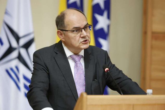 "Ustav BiH ne predviđa pravo na otcjepljenje entiteta"