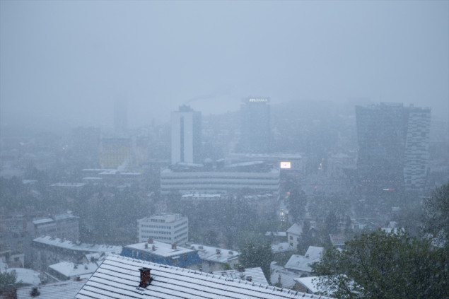Naglo zahlađenje i aprilski snijeg u BiH