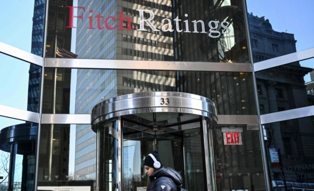 Fitch: Američke carine za slabljenje evropskih korporativnih sektora
