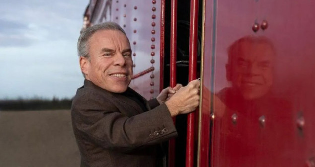 Warwick Davis će ponovo igrati svoju ulogu u TV seriji "Harry Potter"