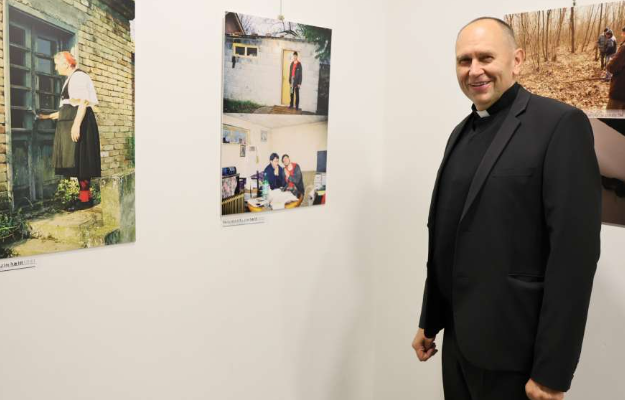 U Mostaru otvorena izložba Ilije Orkića 'Ljudi'