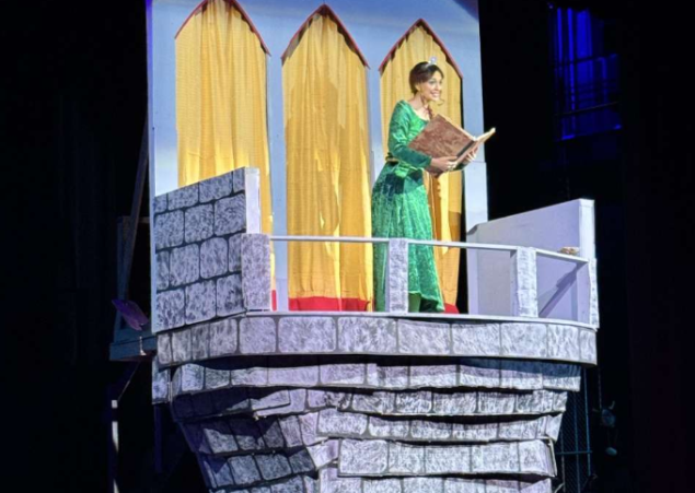 Ženevska opera prodaje hiljade raskošnih kostima i modnih dodataka