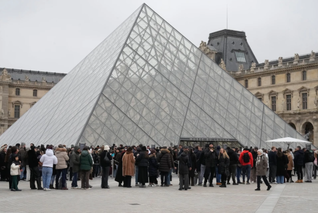 Christophe Leribault biće novi direktor muzeja Louvre