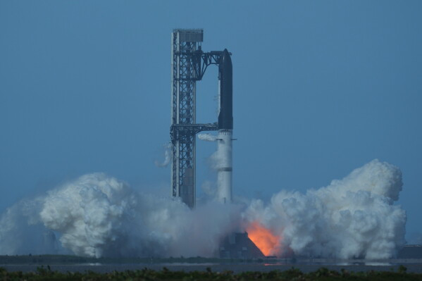 SpaceX otkazao lansiranje Starshipa nekoliko trenutaka prije polijetanja
