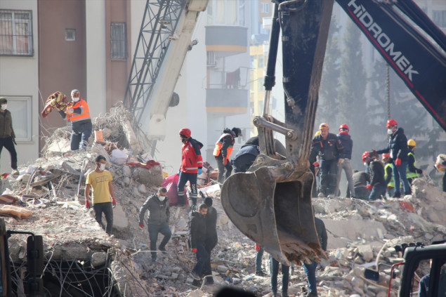 Kako spasilački timovi pronalaze i spašavaju ljude nakon potresa?