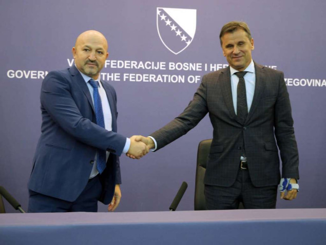 Potpisani sporazumi o osnovici za plaće policije, državne službe i sudske vlasti