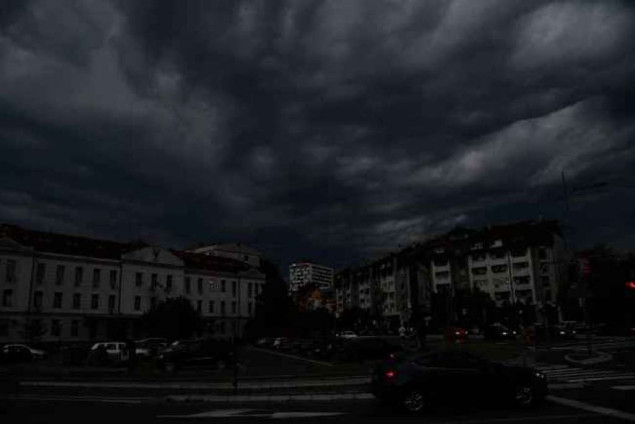 Nevrijeme stiglo i u Srbiju, beogradski aerodrom privremeno zatvoren