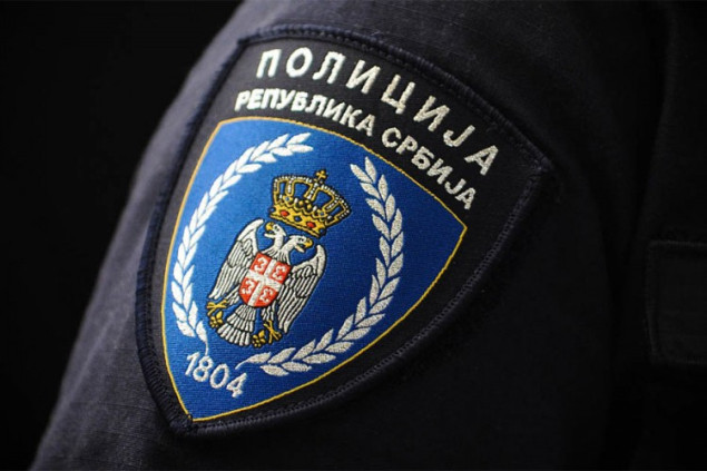 Povlačenje odluke o srbijanskim policajcima nije zaustavilo političke tenzije