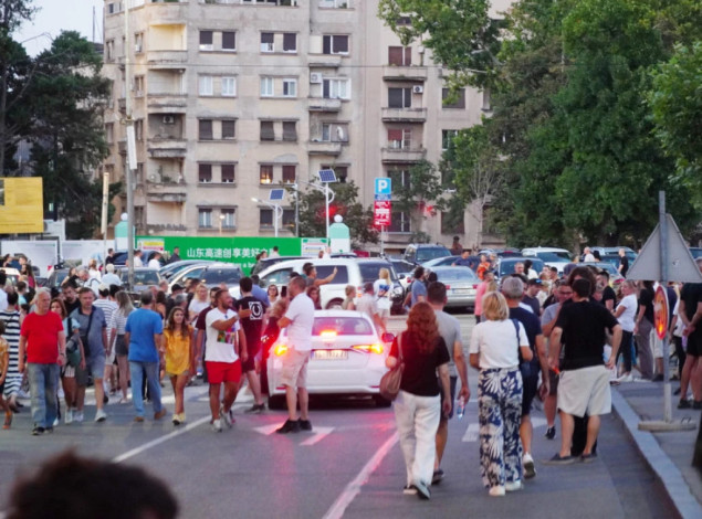 Organizatori protesta u Srbiji traže puštanje uhapšenih demonstranata do srijede
