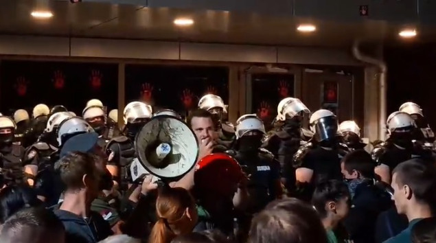 Građani Srbije uz studente Filozofskoga, Vučić poziva na dijalog