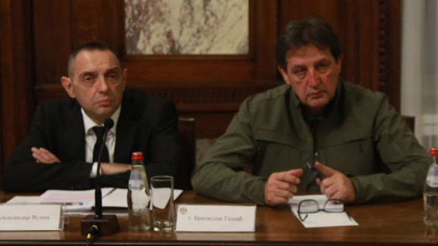 Srbijanska opozicija predala Vladi zahtjev za ostavkama Gašića i Vulina