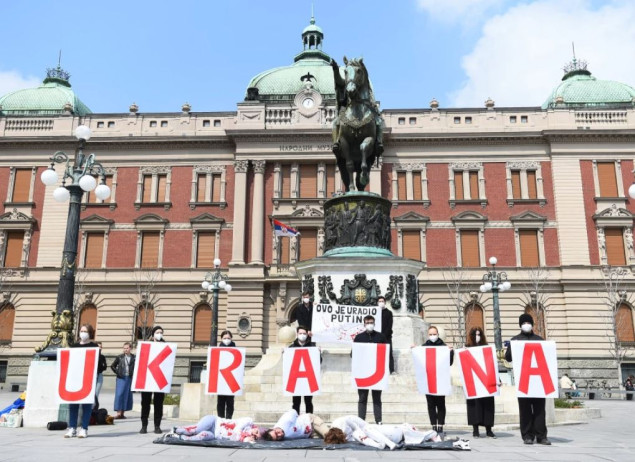 U Beogradu održan performans za žrtve rata u Ukrajini