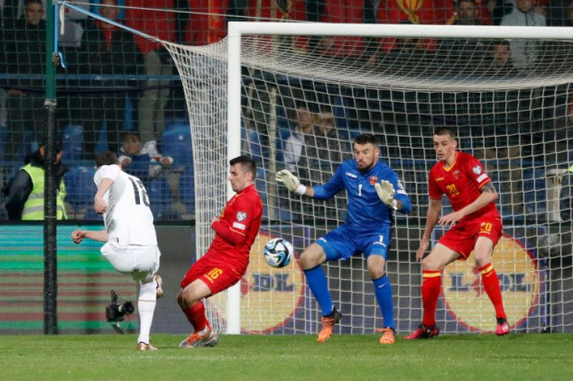 UEFA oštro kaznila FS Crne Gore zbog propusta na meču sa Srbijom