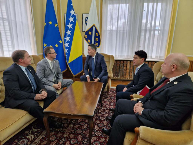 Pripreme za obilježavanje 28. godišnjice genocida u Srebrenici