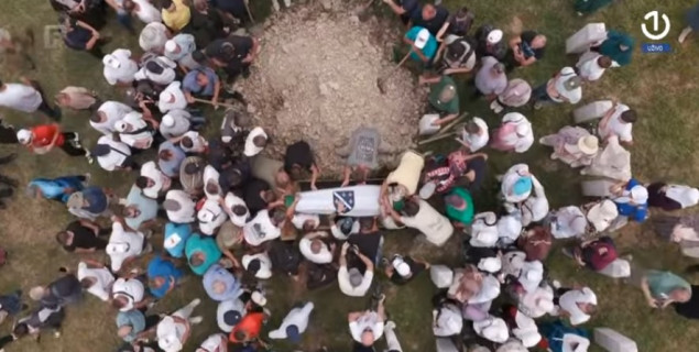 U Potočarima klanjana dženaza za deset žrtava genocida u Srebrenici