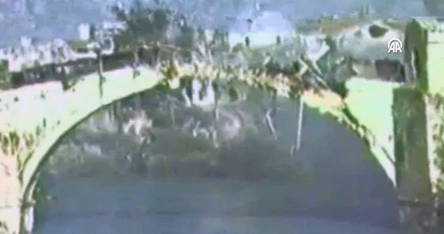 Oručević: Zločinci su rušenjem Starog mosta nas učinili mnogo jačim