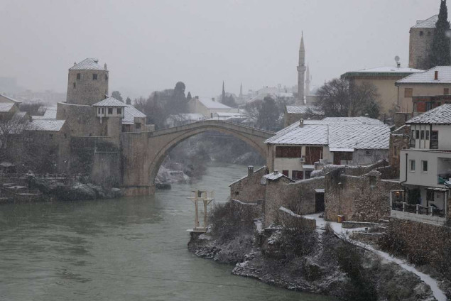 Snijeg i niske temperature u Federaciji BiH, bilježi se blagi porast vodostaja rijeka