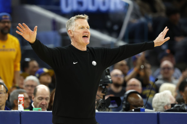 Steve Kerr ostaje na klupi Golden Statea