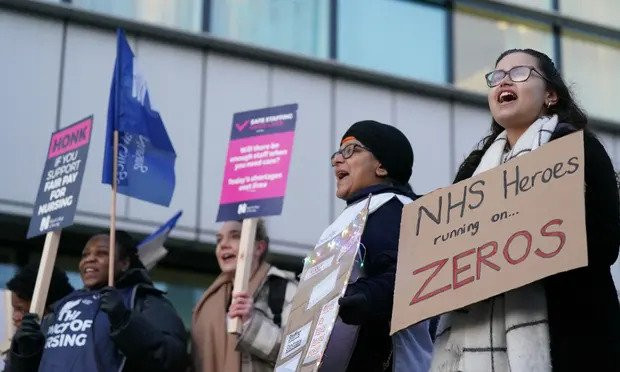 Hiljade medicinskih sestara u Ujedinjenom Kraljevstvu stupa u štrajk