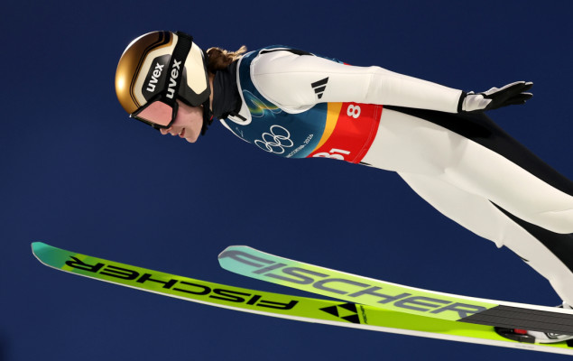 Norvežanke osvojile zlato i srebro u ski skokovima na velikoj skakaonici