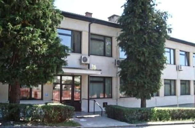 Općinski sud u Cazinu produžio pritvor osumnjičenom za nasilje u porodici