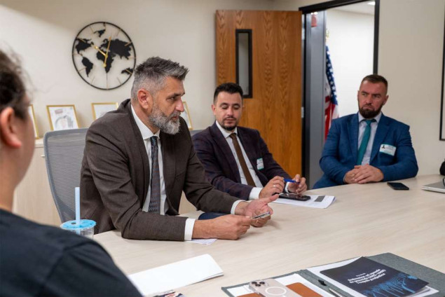 Suljagić u St. Louisu o uključivanju genocida u Srebrenici u nastavne programe