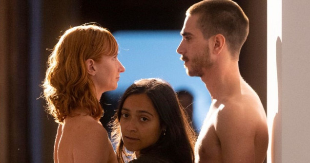 Performerka Marina Abramović: Umjetnička izložba s golim modelima