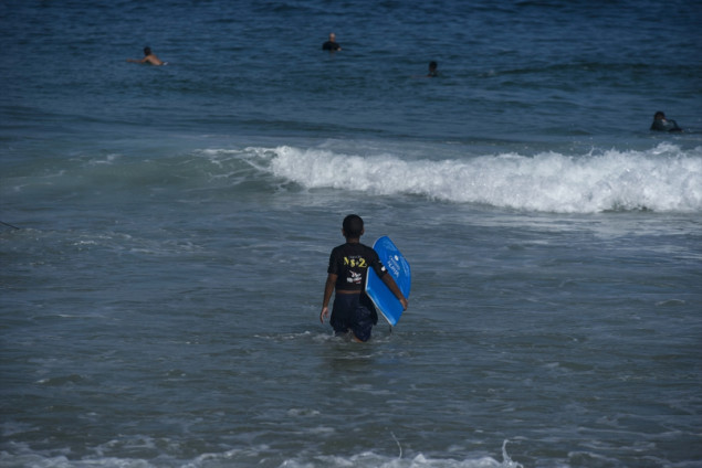 Brazilska škola surfanja Rocinha za djecu koja odrastaju u nasilju i siromaštvu