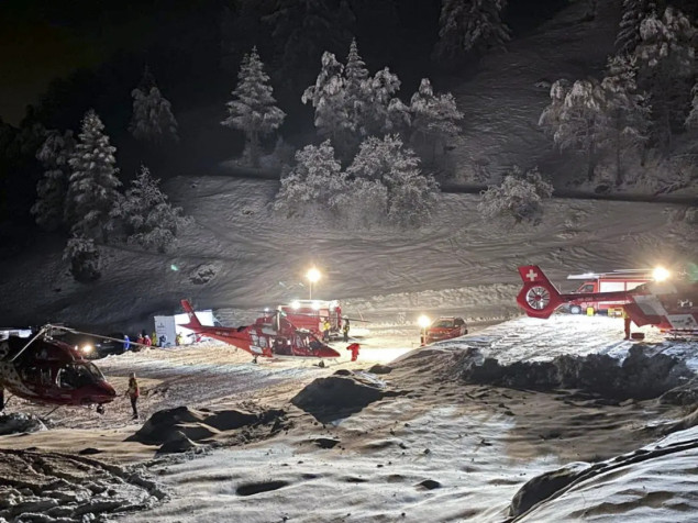 Tri osobe su poginule u lavini u blizini skijališta Zermatt u Švicarskoj