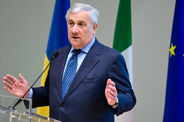 Šef italijanske diplomatije: Evropska odbrana nije alternativa NATO-u