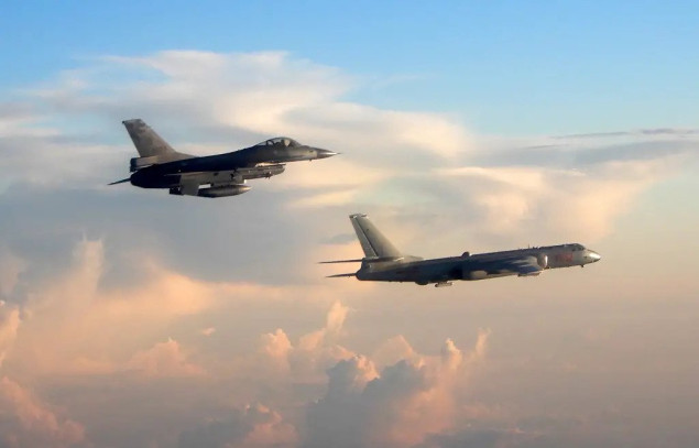 11 kineskih aviona prešlo srednju liniju Tajvanskog moreuza