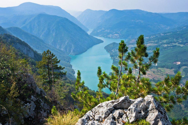 U Srbiji na snimanju filma o Oluji poginuo scenski rekviziter