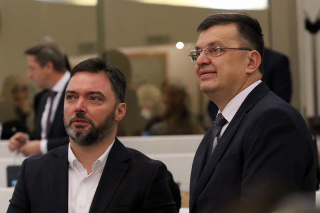 Tegeltija i tri ministra odbili proglasiti 11. juli Danom žalosti u BiH