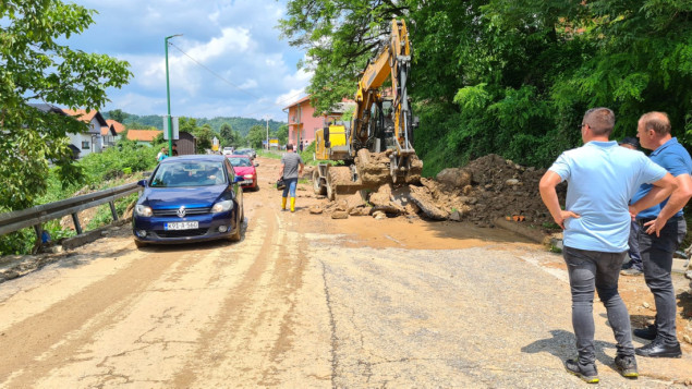 Snažno nevrijeme kod Teočaka, sreća je što nema ljudskih žrtava